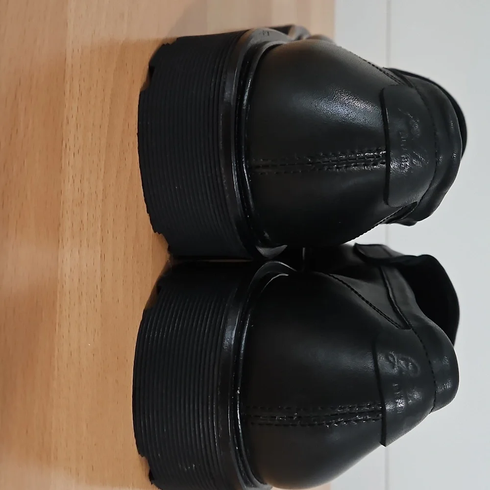 Good Man Brand Black Loafers - Picture 6 of 7